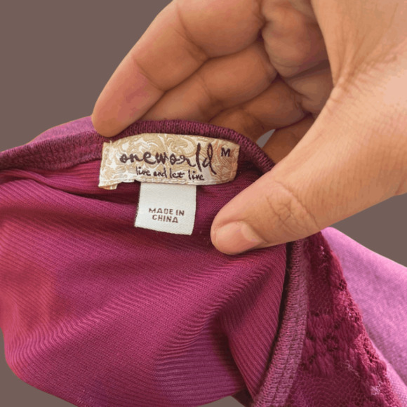 Oneworld Floral Top | Red V-Neck | Size M | Vintage - Picture 3 of 3